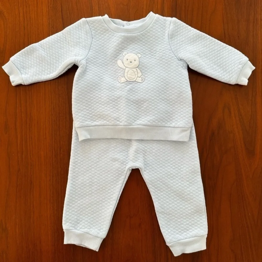 Little Me baby boy 2 piece set. Adorable Light Blue and Teddy bear size 6 months
